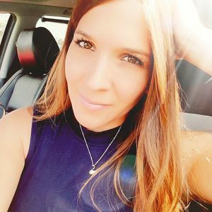 Meet your Posher, Gabriela